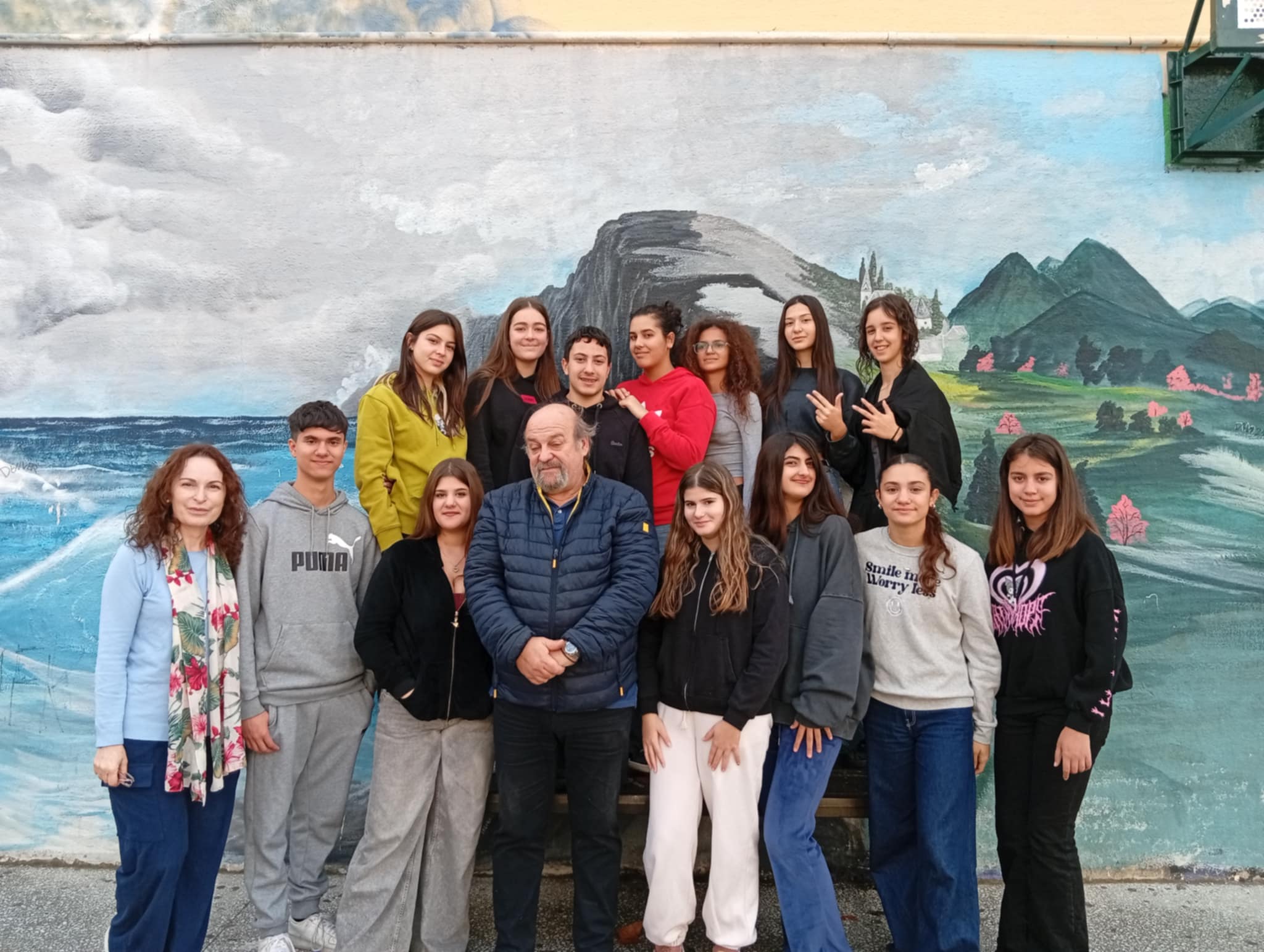 ANGEL GREEN COMPASS (ΠΡΑΣΙΝΗ ΑΓΓΕΛΙΚΗ ΠΥΞΙΔΑ) A.G.C. 1ο Γυμνάσιο Υμηττού